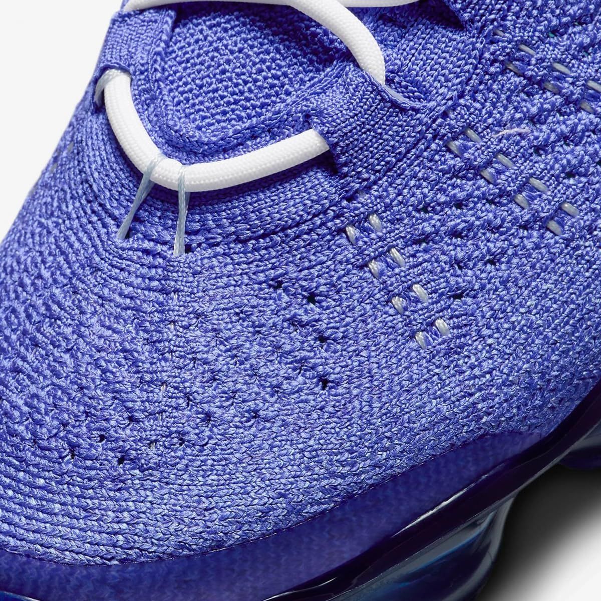 ライトウルトラマリン