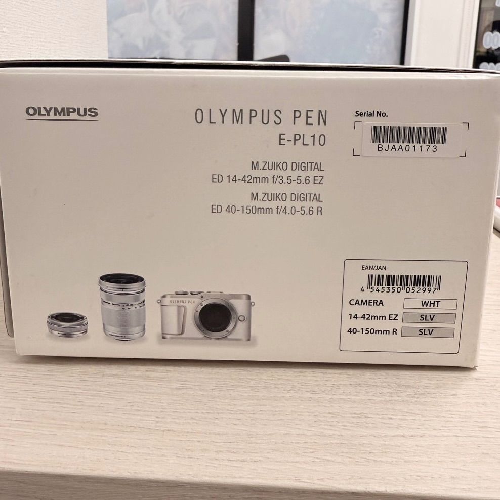 100％高品質で激安通販！ OLYMPUS ミラーレス一眼カメラ PEN E-PL10 EZダブルズームキット ホワイト R25K2