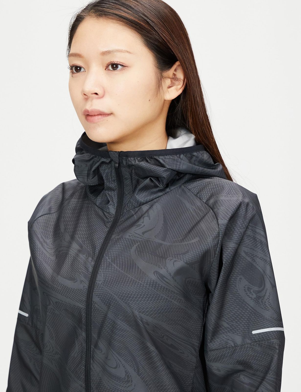 アシックス ランニングウェア ランニングパッカブルはっ水ウーブンジャケット 2012C876 レディース 001 パフォーマンスブラック L