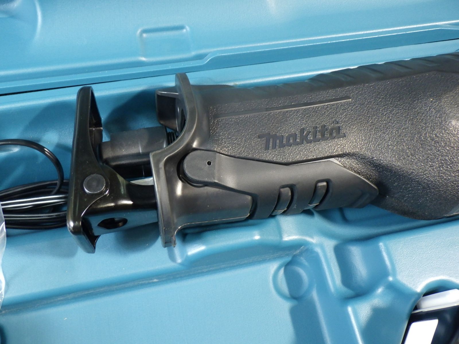 箱に少し傷 マキタ JR187DRGX 18V-6.0Ah充電式ブラシレスレシプロソー 予備電池付セット