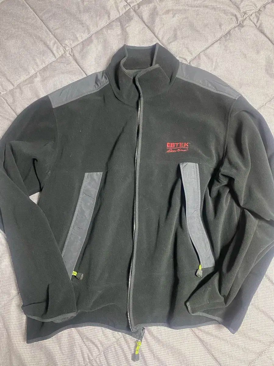 カンイ着用 ebtek エディー バウアー フリース ジャケット