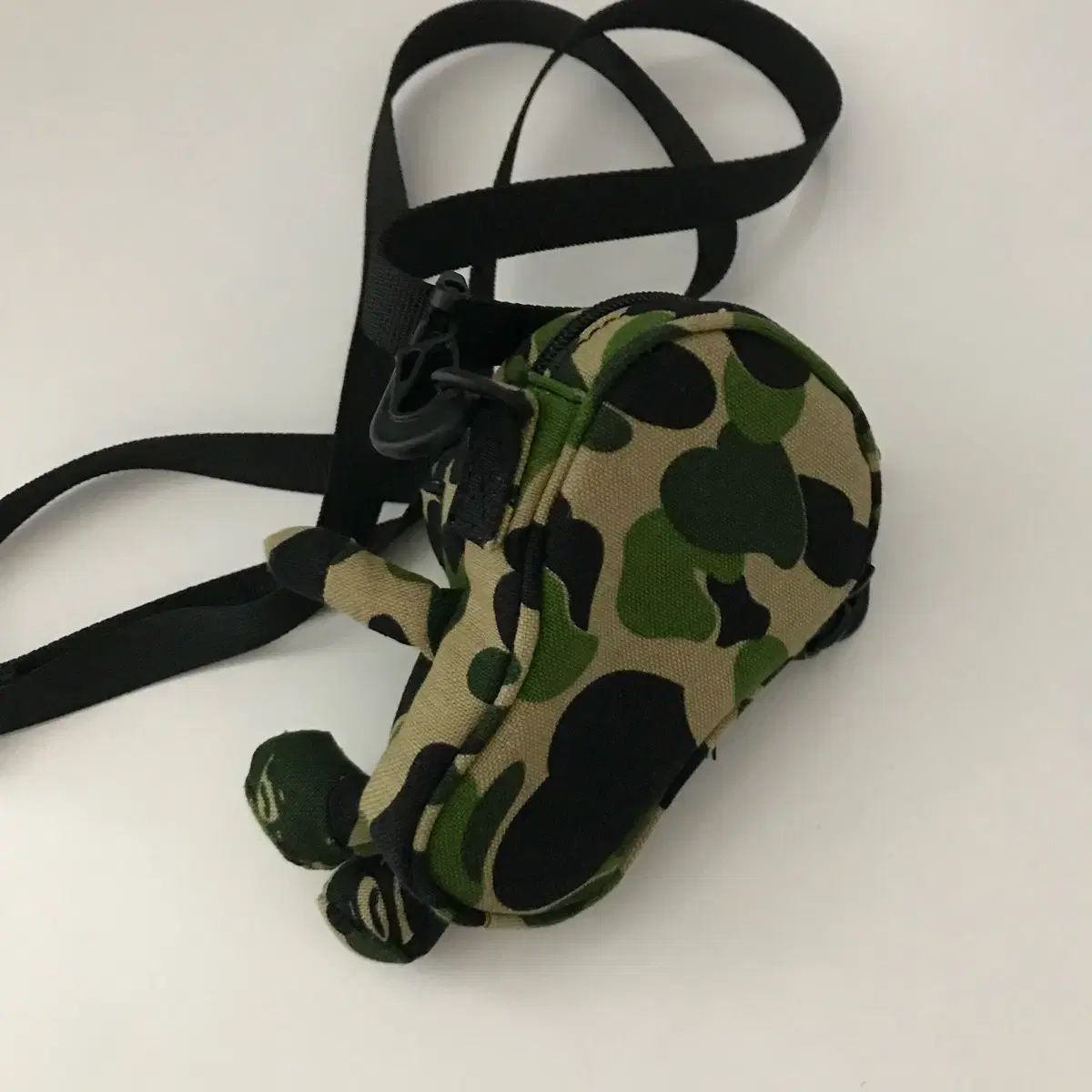 A BATHING APE アベイシングエイプ ABC カモフラ ベイビー マイロ ミニ ショルダーバック クロスバック バッグ