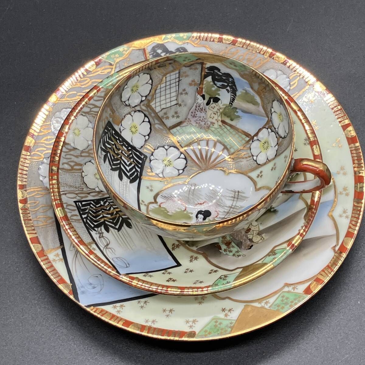 金彩窓絵風景人物図