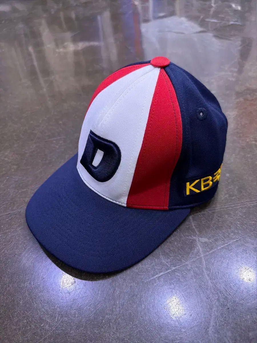 KBO 斗山ベアーズ BEARS WeFAN ベースボールキャップ M