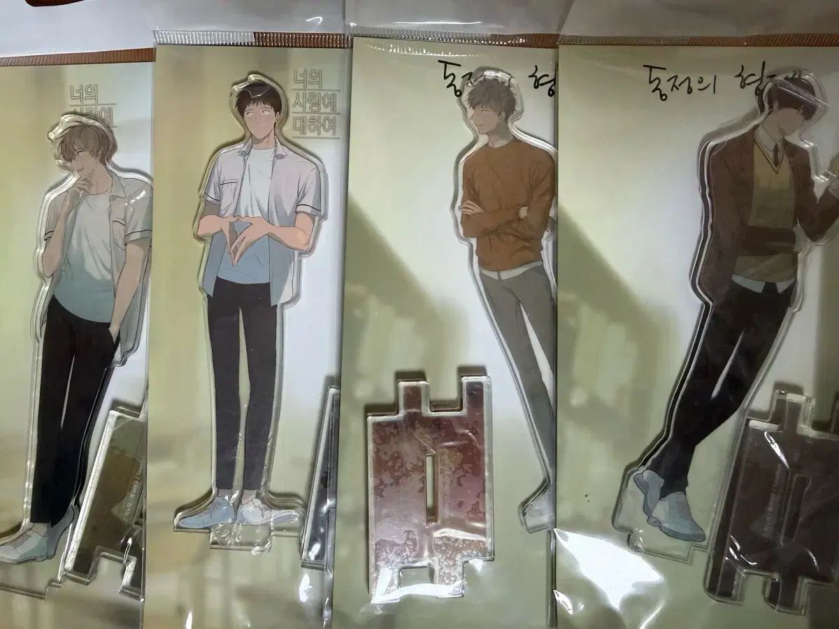 あなたの愛について レディース トゥニーク アクリル スタンド