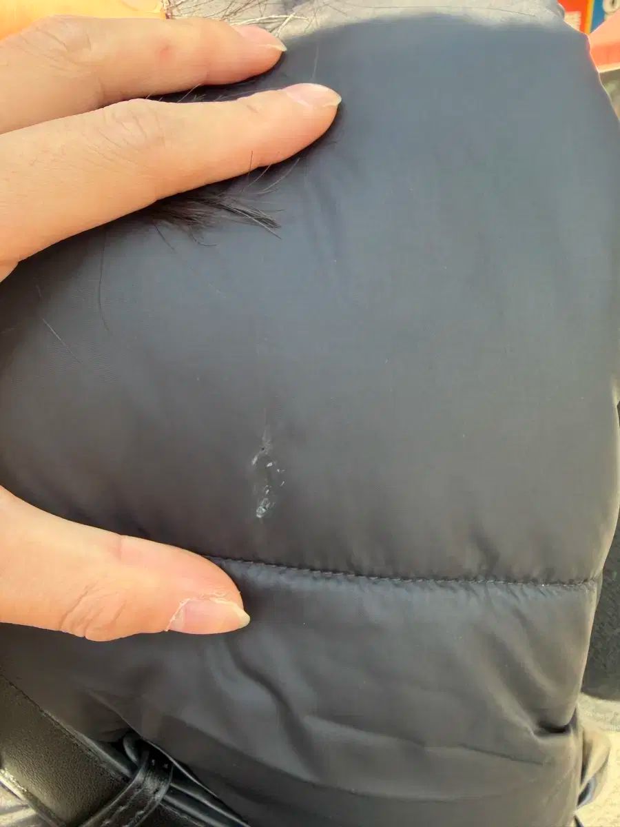 ナイキダウンベスト s ダメージ加工ありㅠㅠ