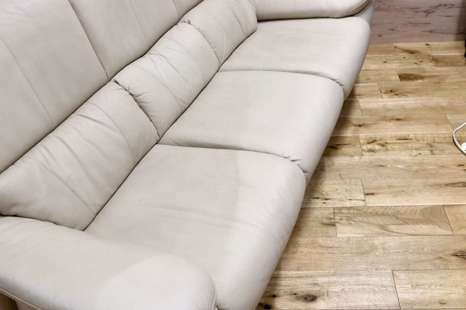 ZT6503 定価約42万