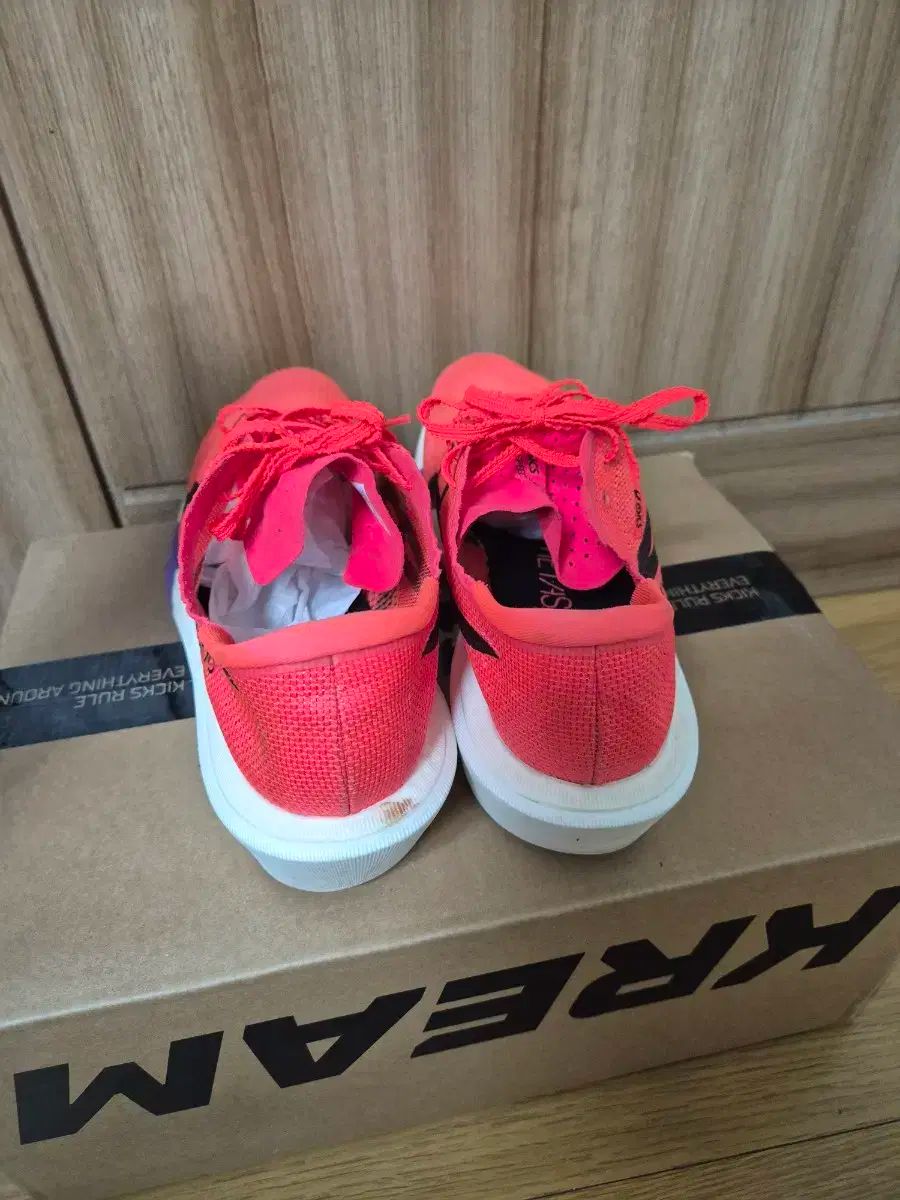 アシックス メタスピード