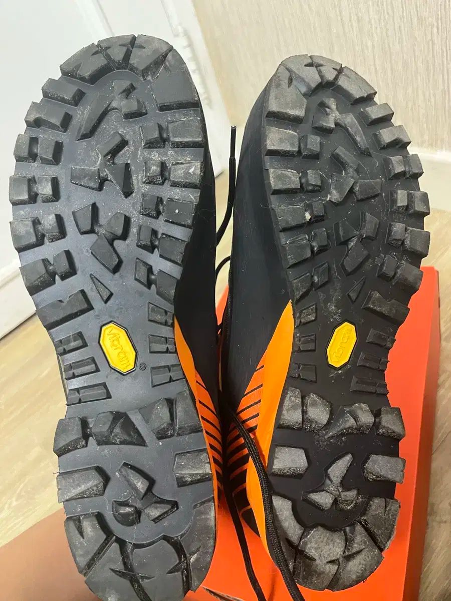 SCARPA スカルパ リベル テック2 0