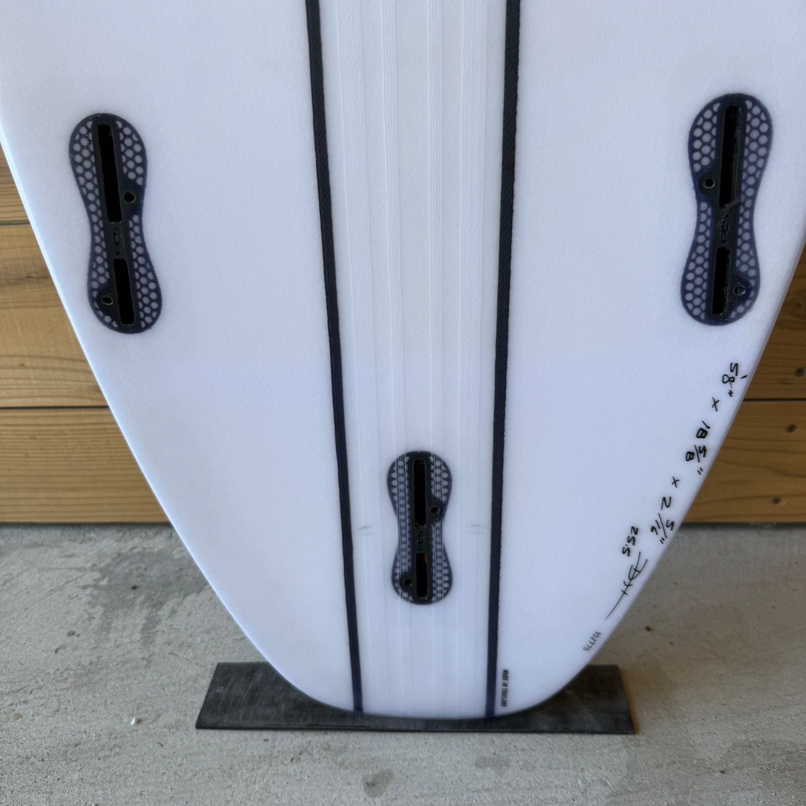 美中古品 テストボード サーフボード 3ラウンド使用 DHD ダレンハンド