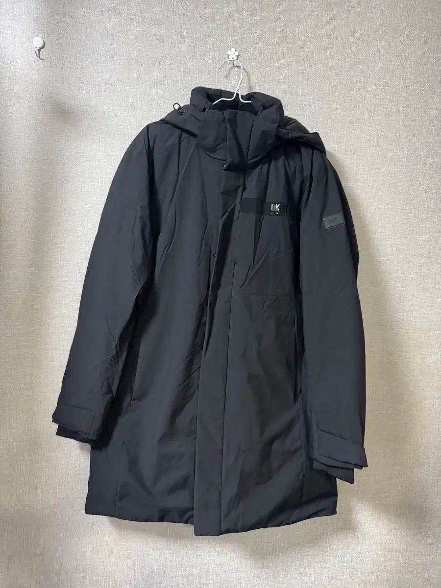 DKNYゴルフダウン100サイズ