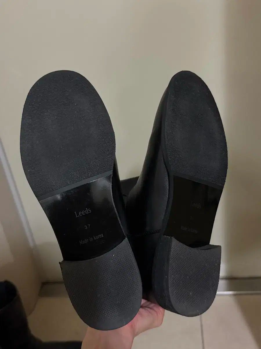  Leeds リーズ ミッド ブーツ ブラック 240 その他 ブーツ