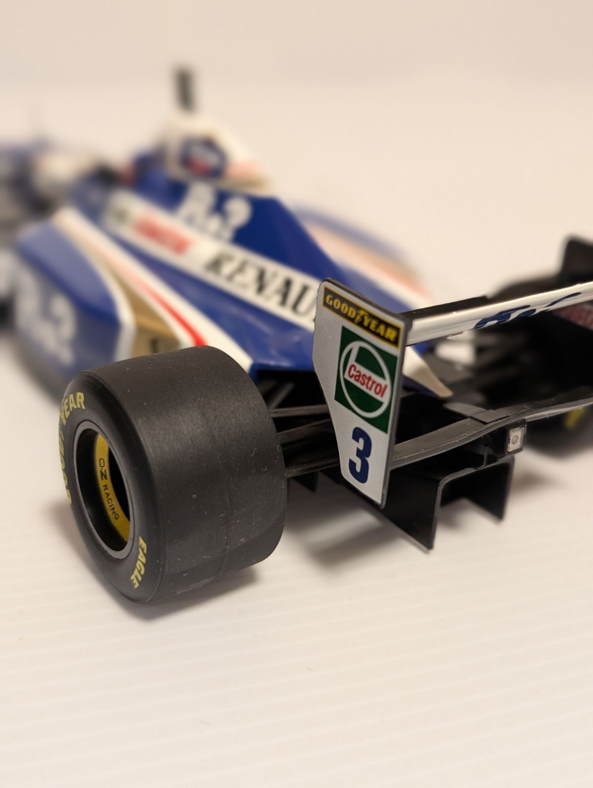 注意1/18ウィリアムズFW19ジャック・ビルヌーブボックス仕様