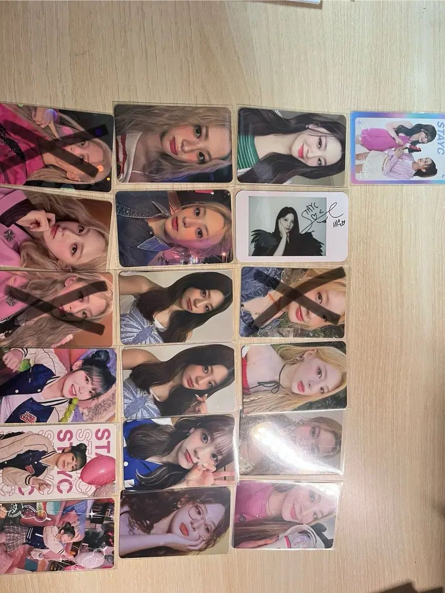 STAYC（ステイシー）トレカ - メルカリ