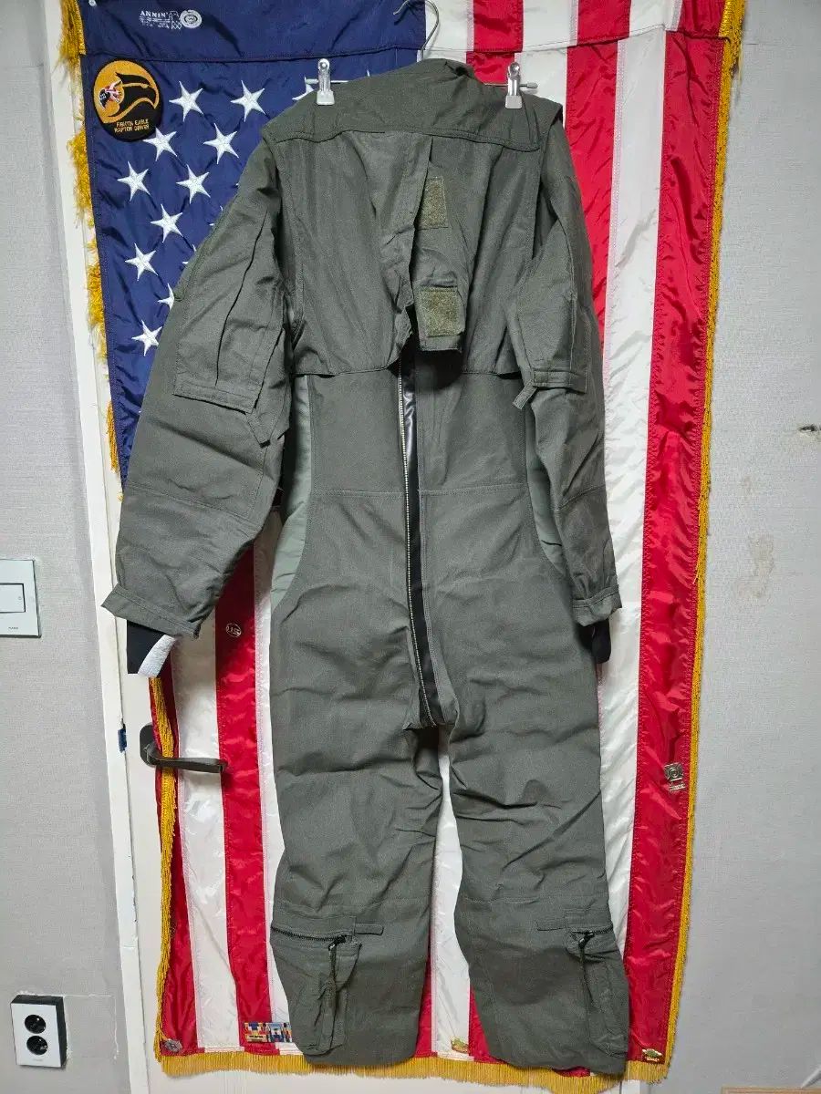 ミリタリー支給 cwu-87 pフライトスーツ ゴアコボカバーオール 靴