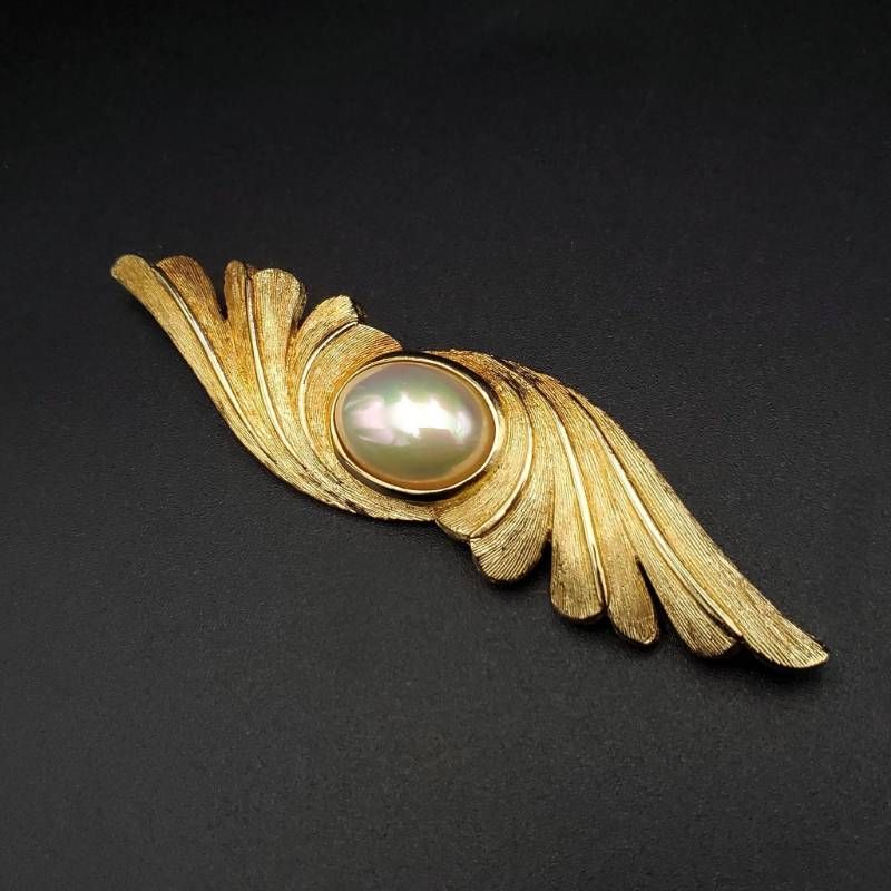 美品 Christian Dior クリスチャンディオール ブローチ フェイクパール