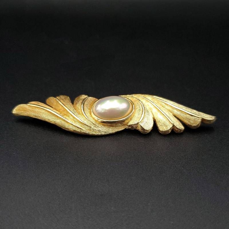 美品 Christian Dior クリスチャンディオール ブローチ フェイクパール