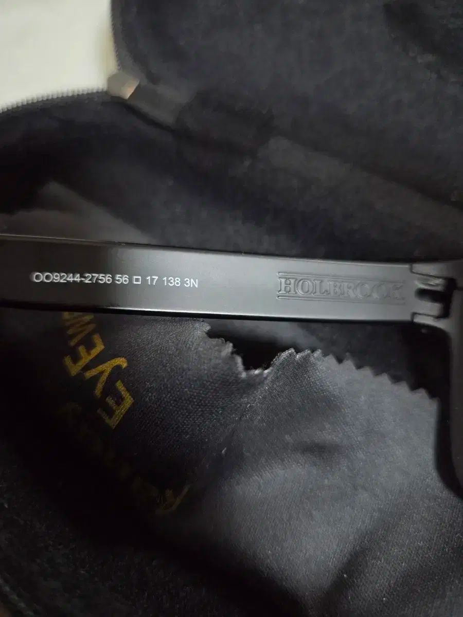  オークリー ホールブrook Lサイズ サングラス 小物