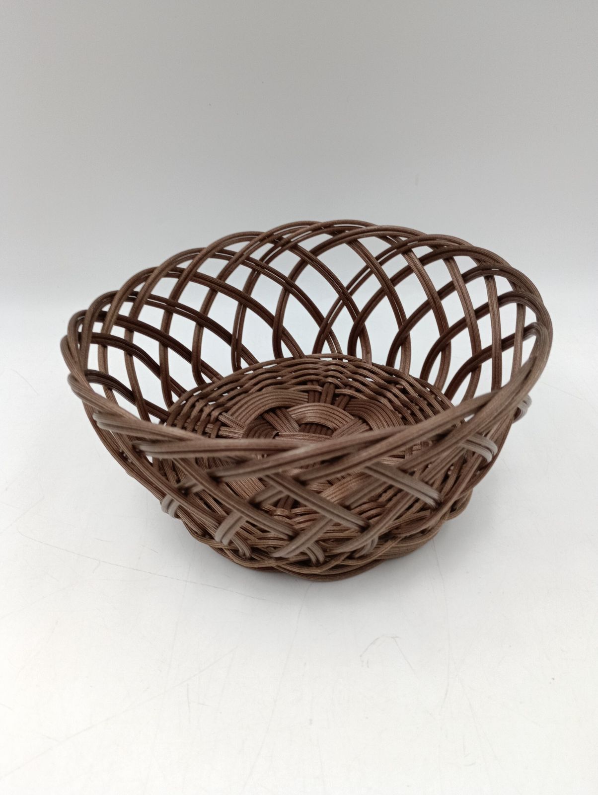 沖縄　ヤンバル　過去　わらび細工 K-1735】沖縄本部 やんばるわらび細工 かご 25cm - メルカリ