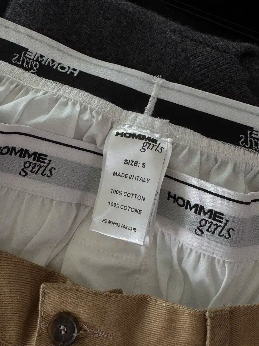 ベージュ レイヤード