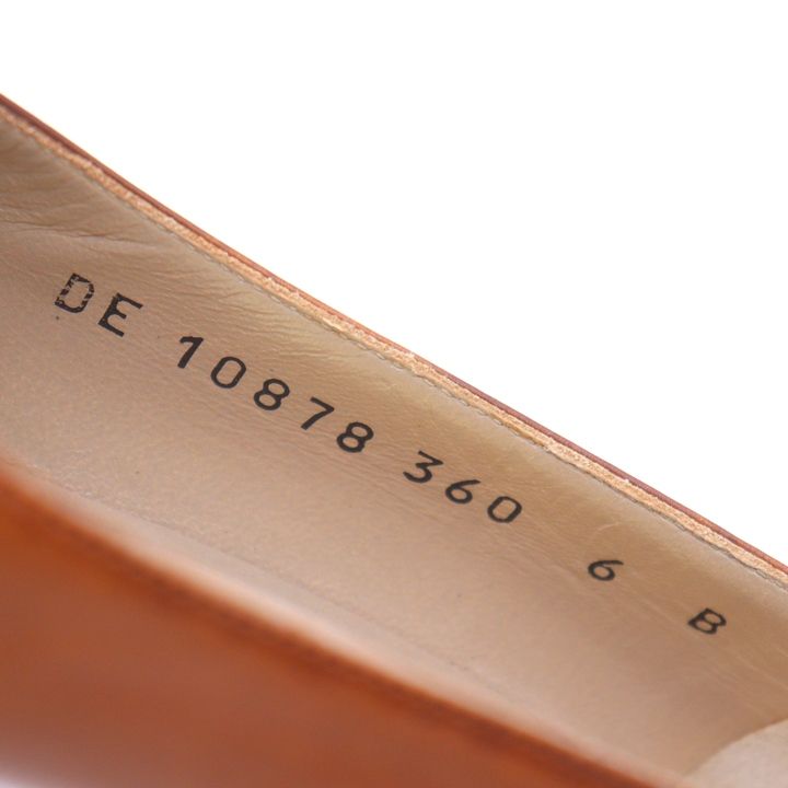 サルヴァトーレフェラガモ　PRATO55チャンキーヒールパンプス（中古） サルヴァトーレフェラガモ PRATO55チャンキーヒールパンプス（中古