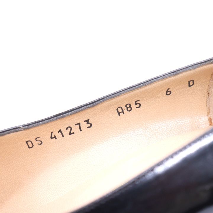 サルヴァトーレフェラガモ パンプス