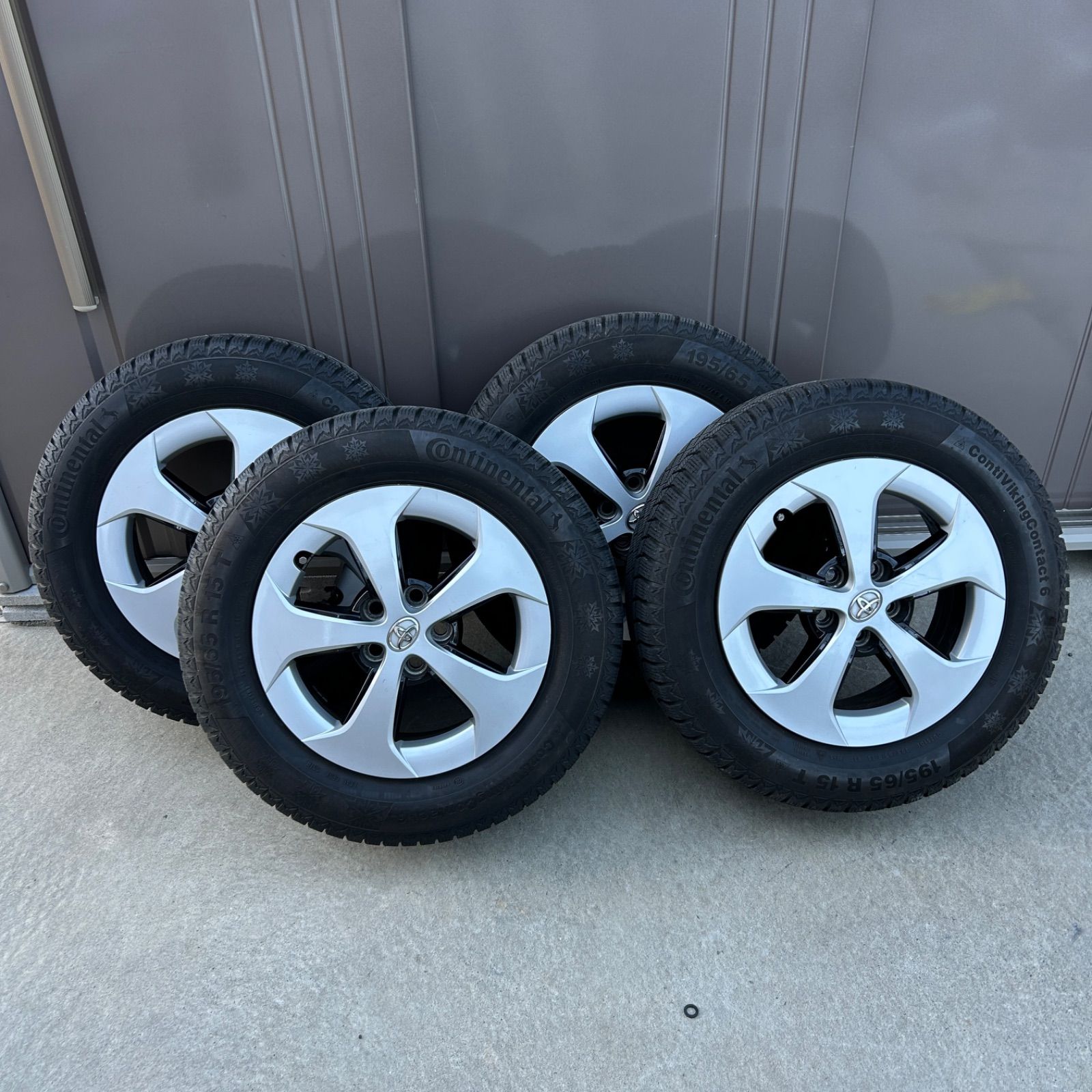 愛知県愛西市】30 プリウス 純正15インチ アルミホイル 4本セット 195