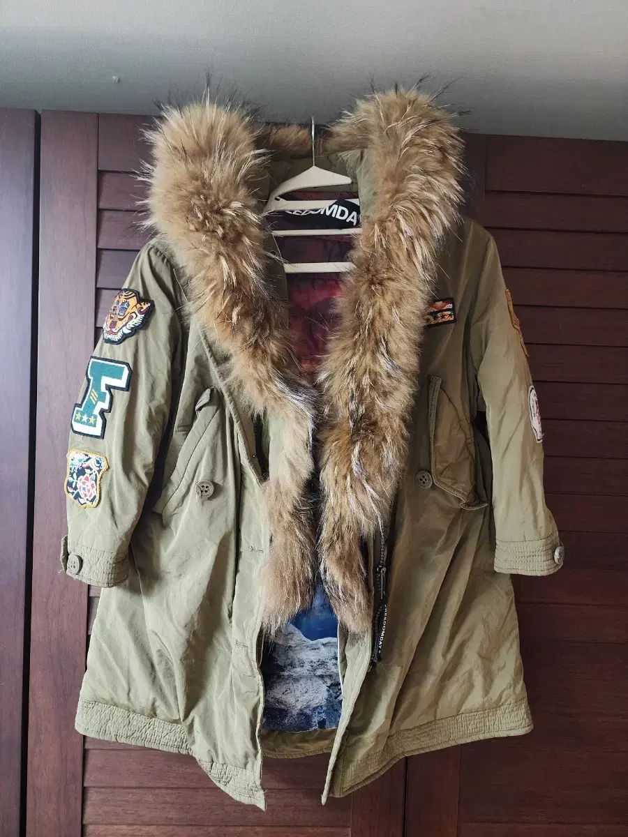 衣類 DOM DAY キッズ ダウン 6 8歳