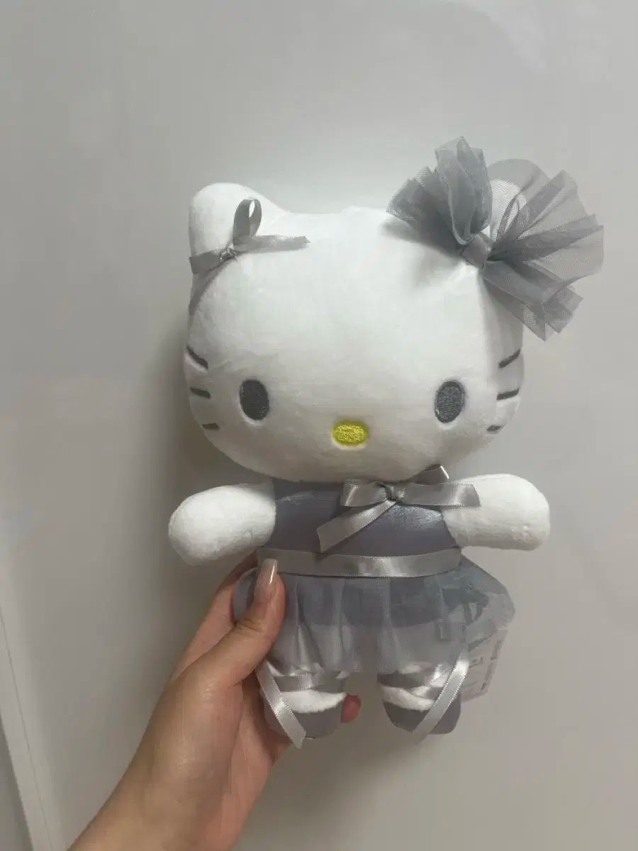 ハローキティ バレエ シルバー ぬいぐるみ 楽天市場】キティ