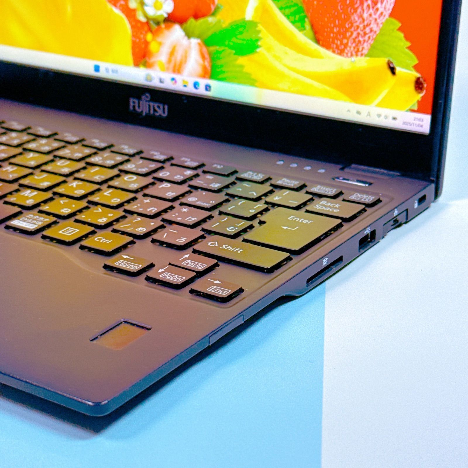 第8世代i5✨爆速SSD✨windows11 ノートパソコン✨カメラ 13.3 超爆速❤️第8世代Core i5‼️ 8GB⭐️windows11⭐️SSD256GB 薄型