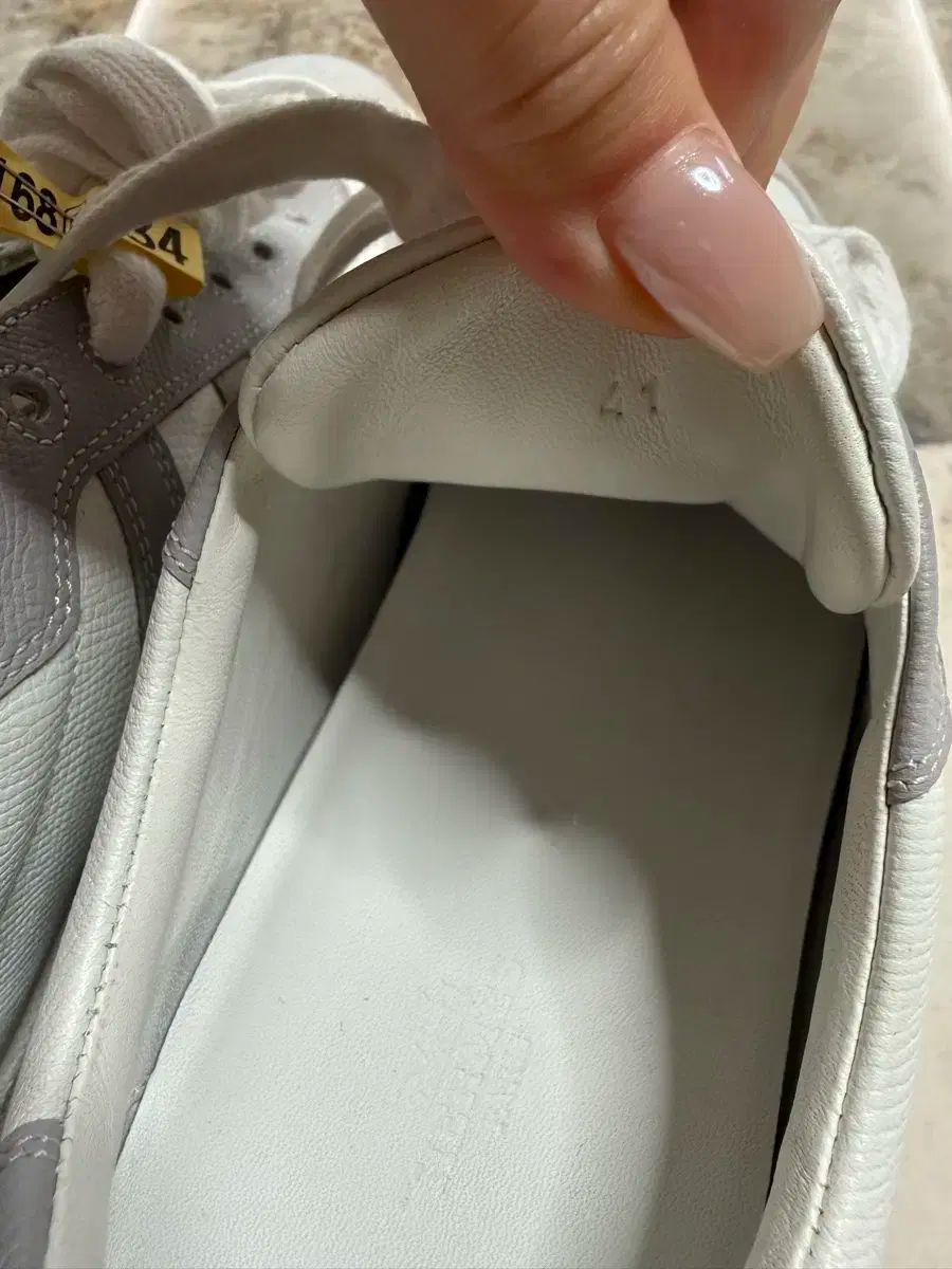 スニーカー 41