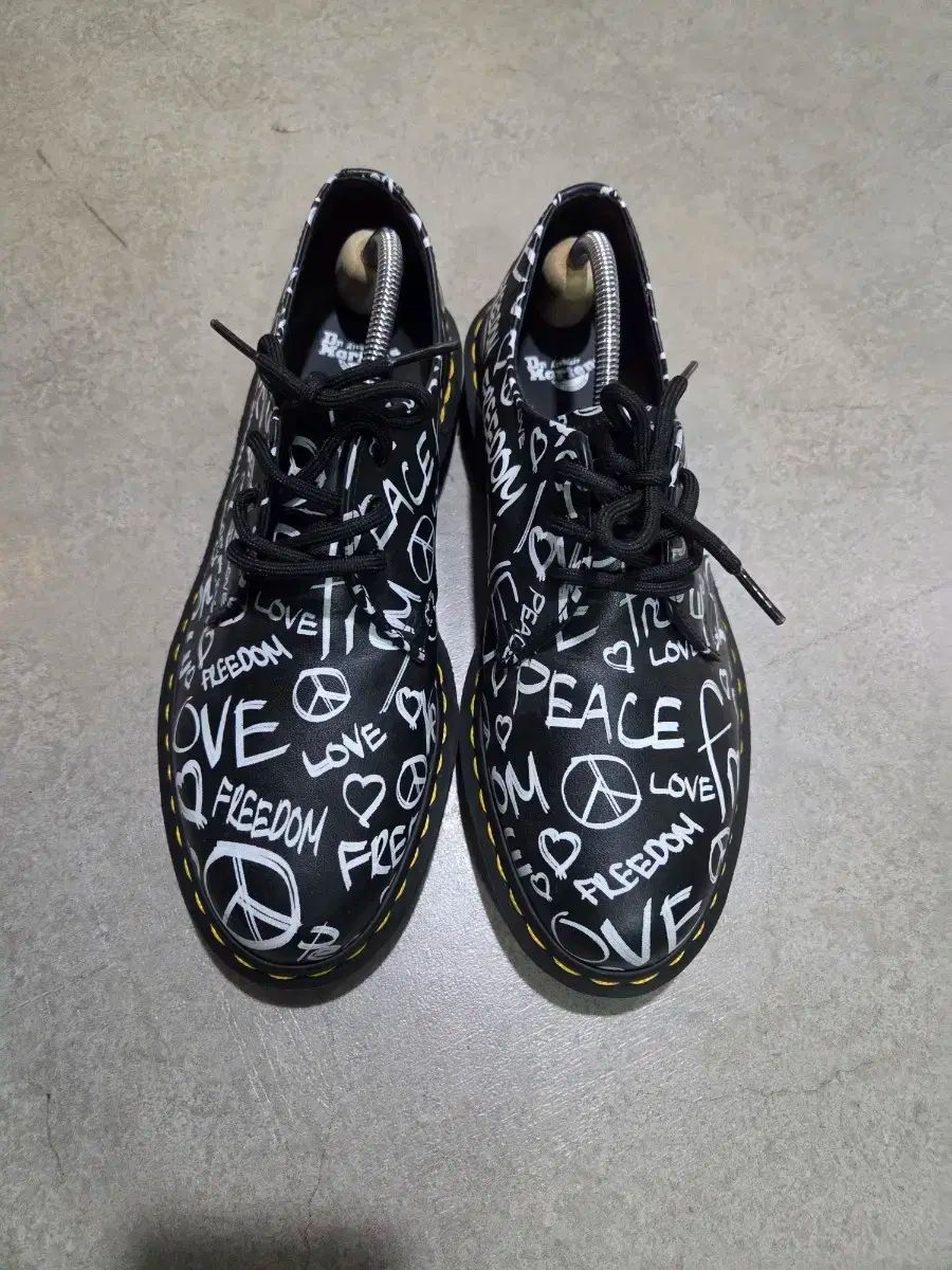 DR. MARTENS ドクターマーチン1461 LOVE - PEACE プリンティング シューズ