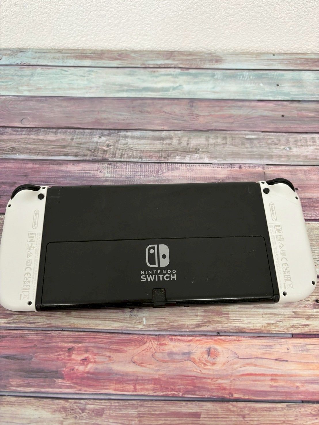 起動時画面揺れあり