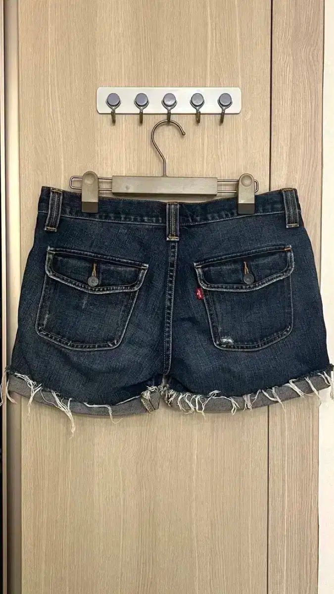 LEVI S y2k リーバイス ヴィンテージ デニム ローライズ ロールアップ ショートパンツ M