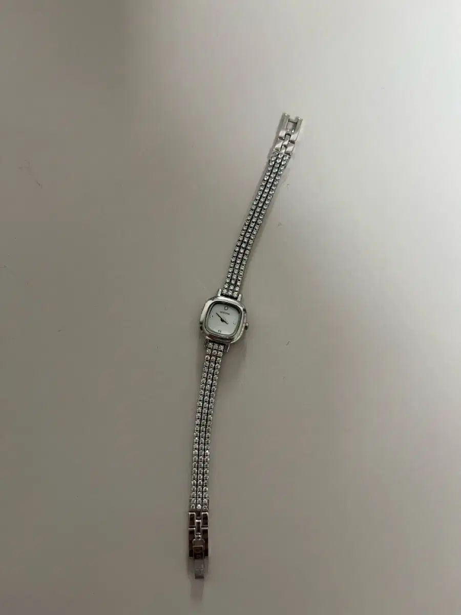 J.ESTINA ジェイエスティナ キュービック メタル時計