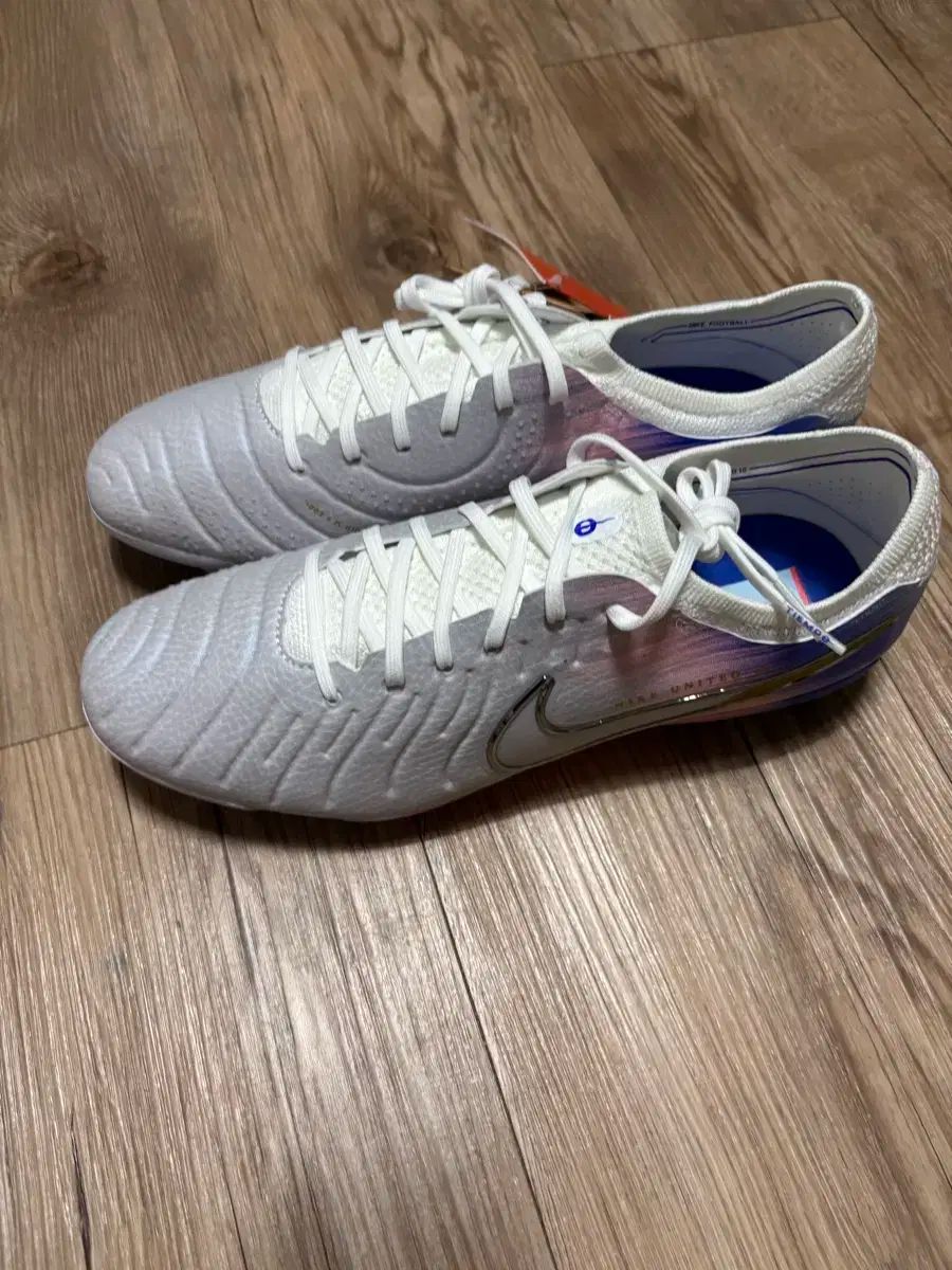 ナイキ ティエンポ レジェンド 10 エリート NU2 FG