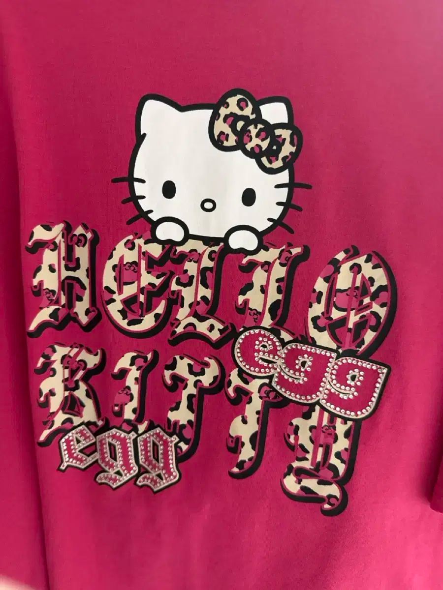 Egg ハローキティ コラボ 半袖Tシャツ