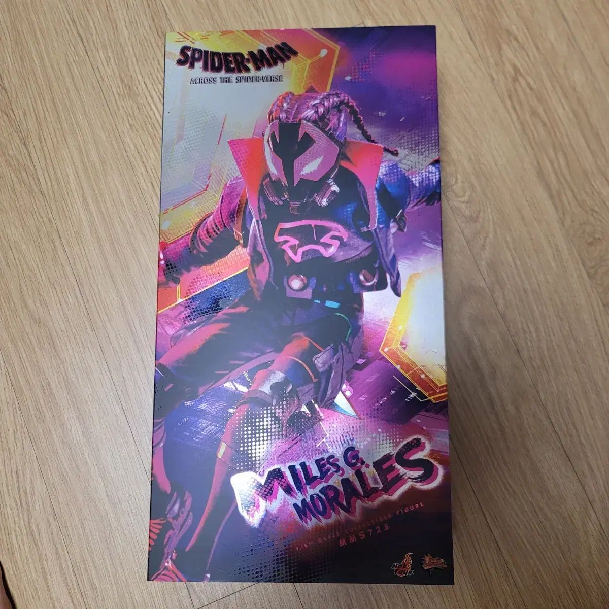 ホットトイズ MMS725 マイルス G モーラレス