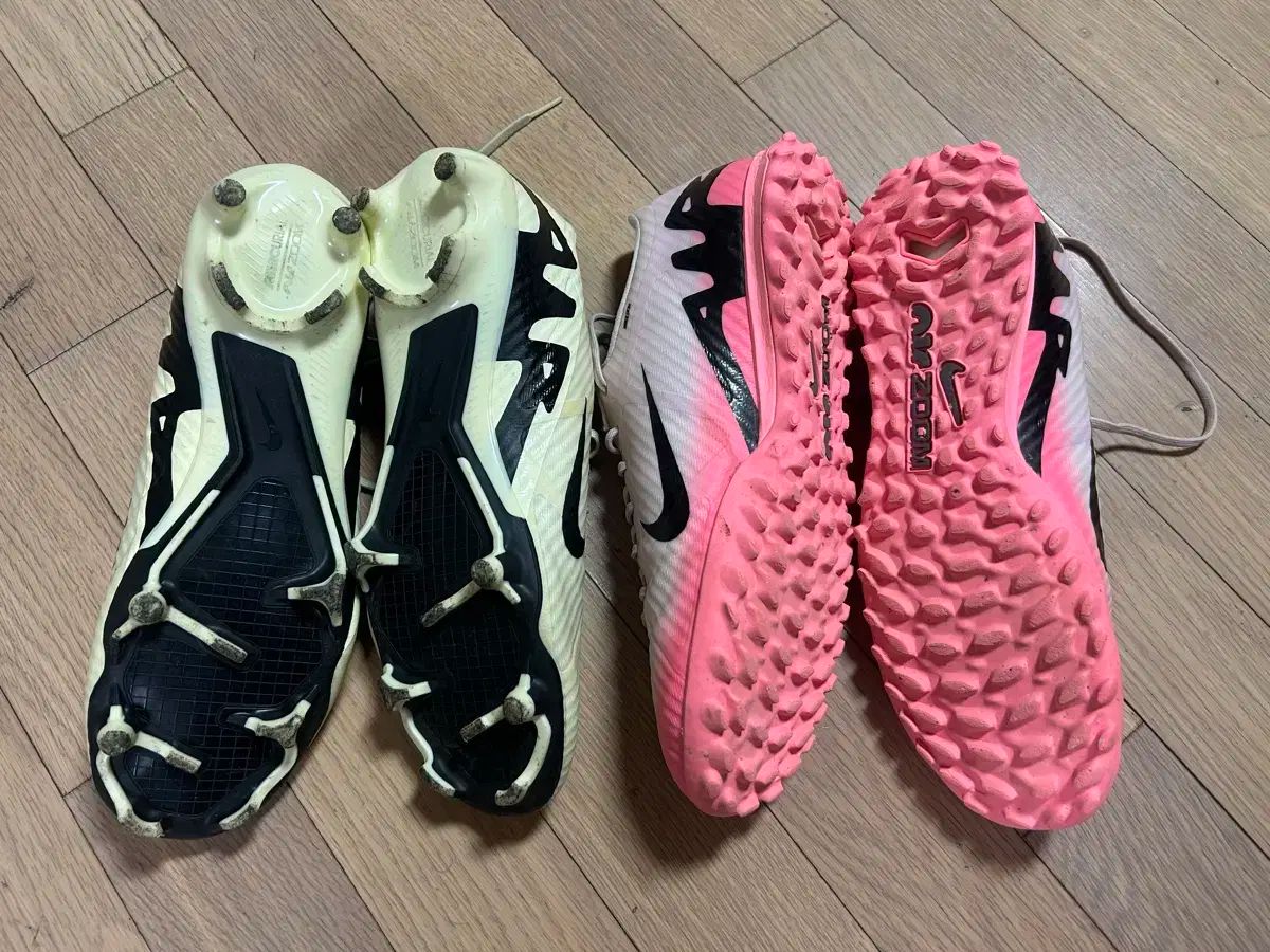 ナイキ サッカーシューズ 270 275