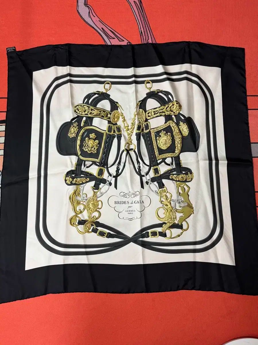 エルメス スポーツブラ ライダー ド ガラ シルク スカーフ カレ 90
