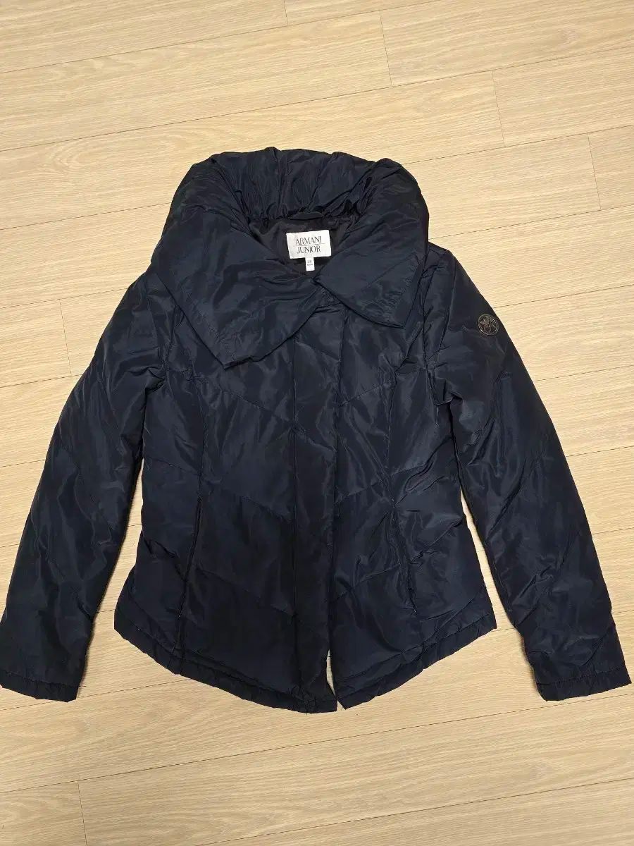 アルマーニ ジュニア ネイビー ダウン 0 xE 3 x 83 91 87 82 xA xB 12 A