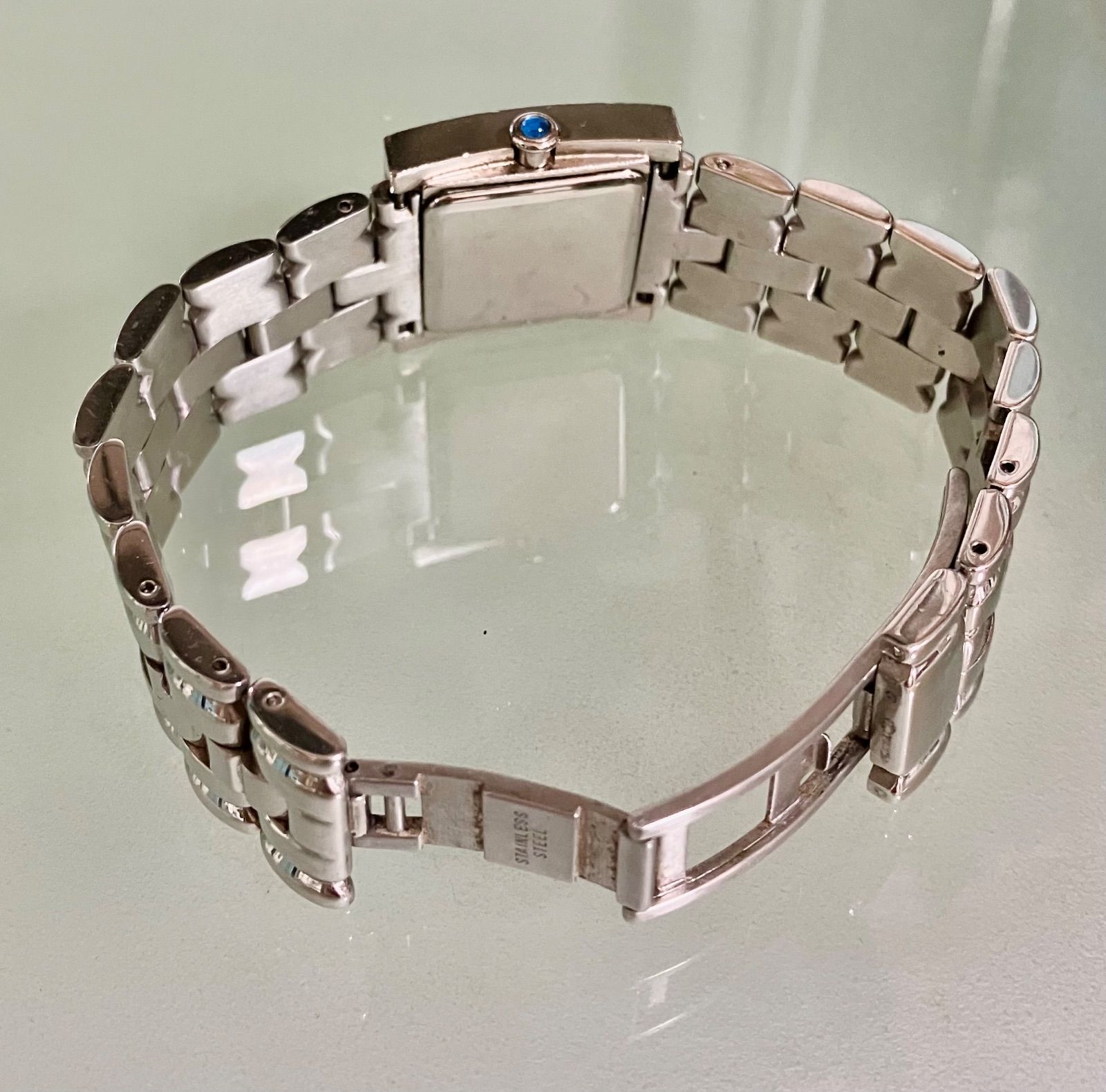 ☆稼働品☆GIVENCHY ジバンシィ☆REG 1558962☆スクエア☆ クオーツ