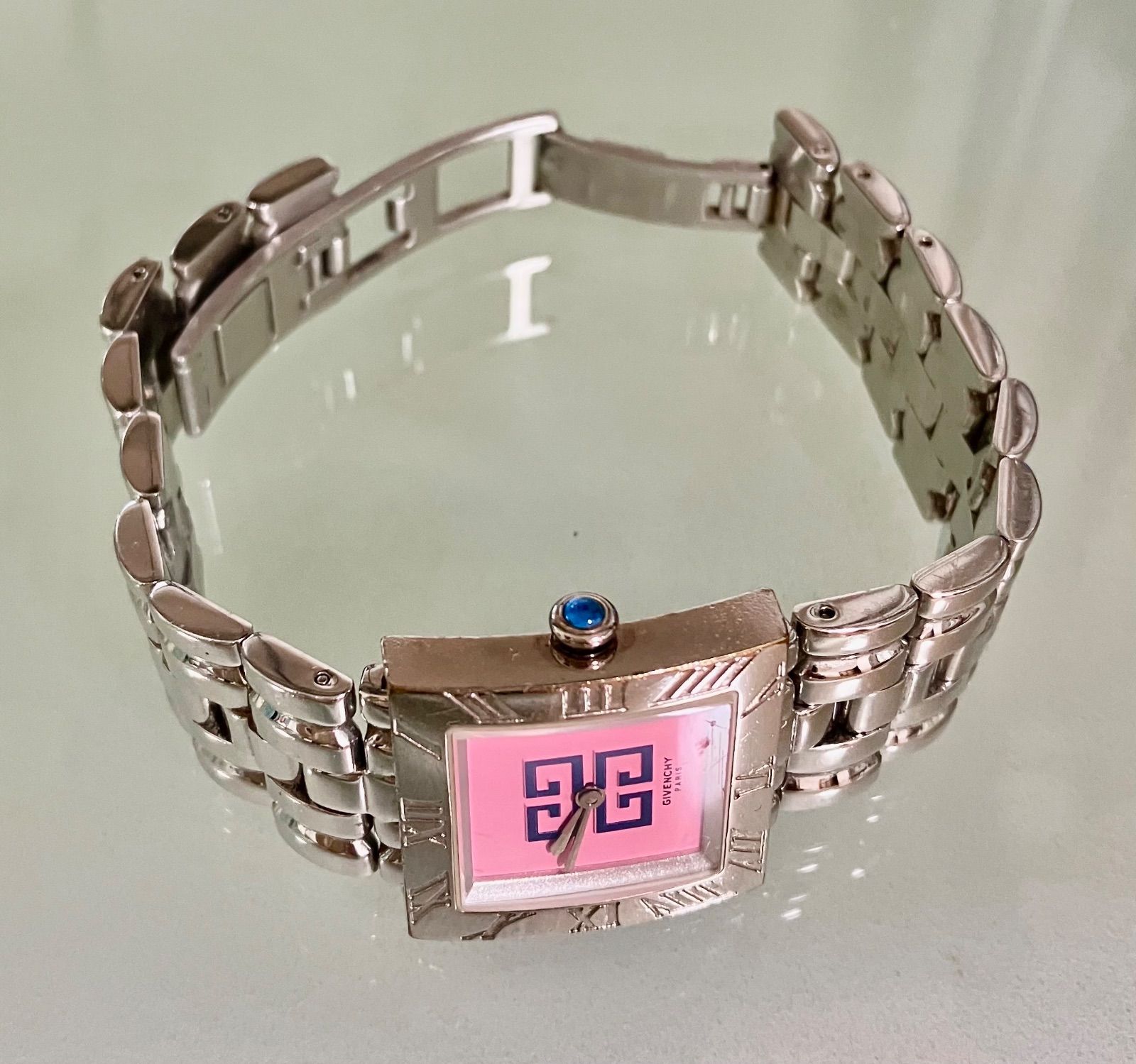 ☆稼働品☆GIVENCHY ジバンシィ☆REG 1558962☆スクエア☆ クオーツ