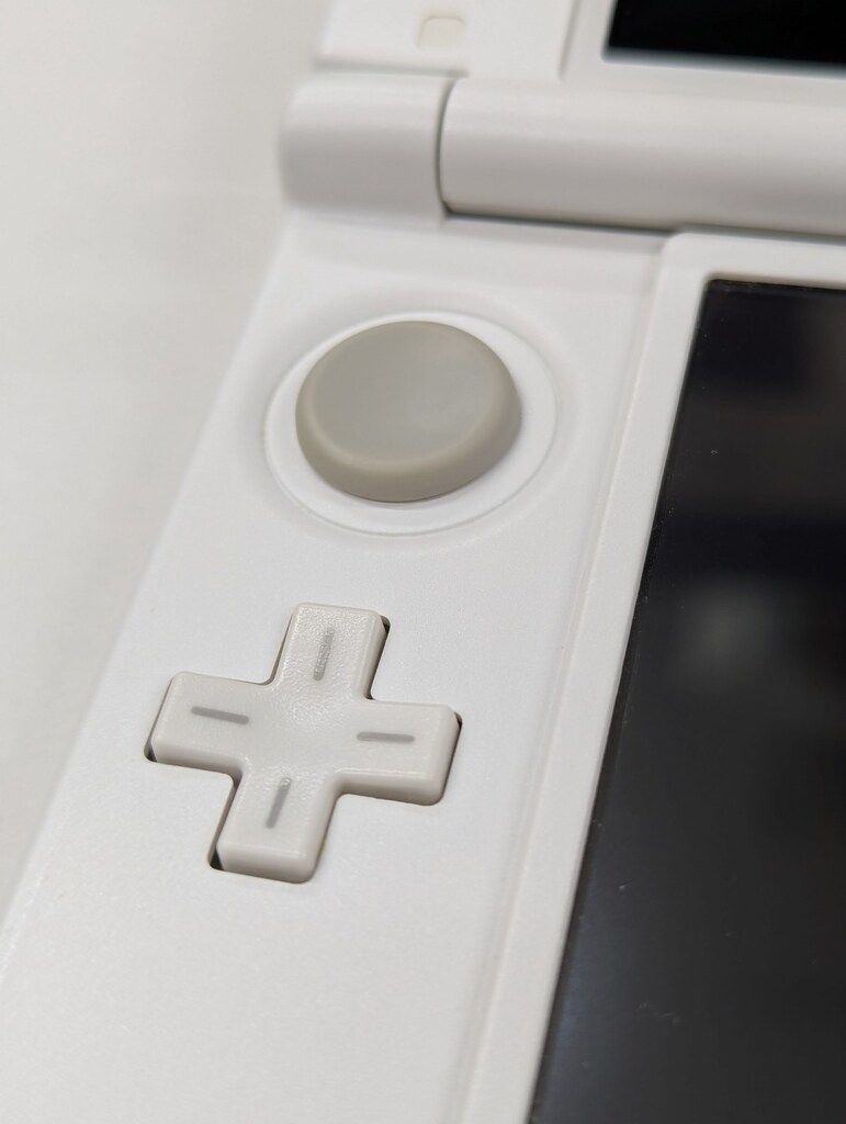 ニンテンドー3DSLL イーブイエディション