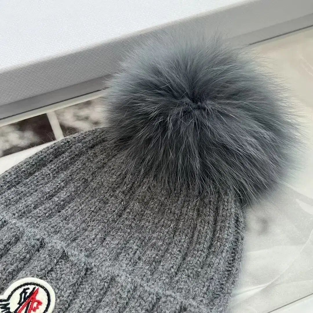 MONCLER モンクレール ウール ニット 帽子 ビーニー