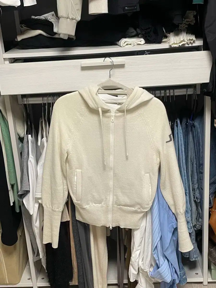 J.リンドバーグ カシミア 防風 フード ジップアップ アイボリー