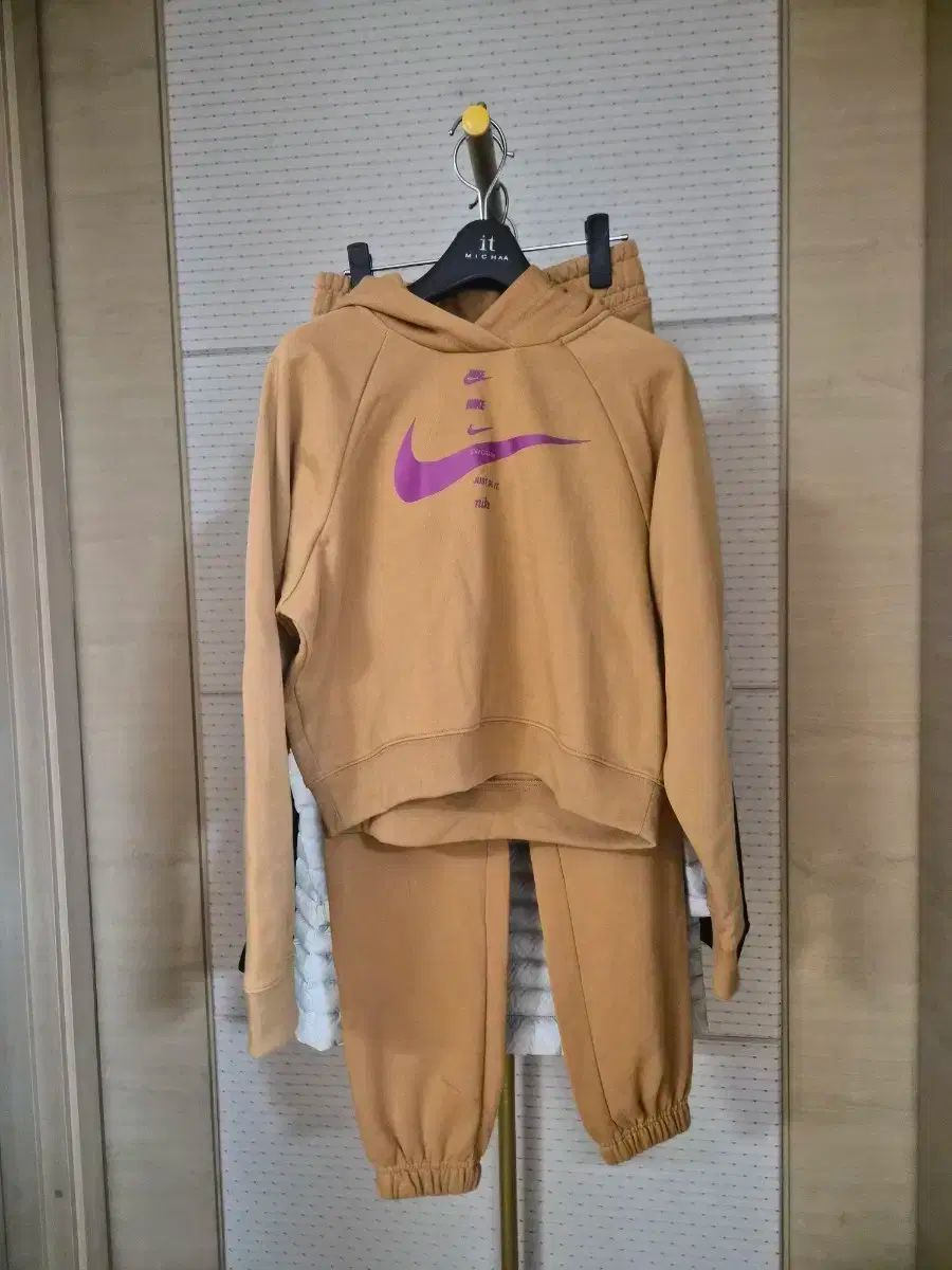 NIKE 起毛 トレーニングウェア 55サイズ 26サイズ