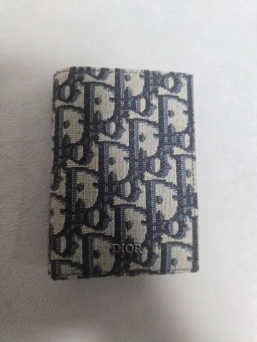 ディオール オブリーク バイフォールド カードウォレット