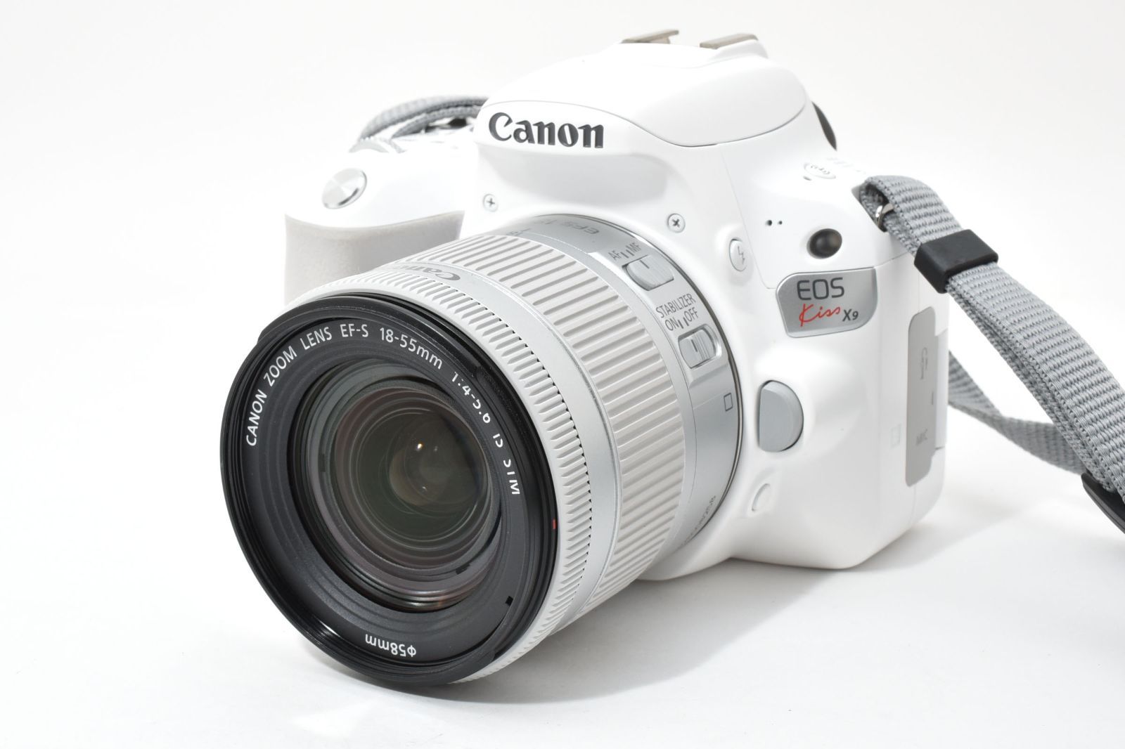 ☆極上品☆ショット数:1,246回☆キヤノン Canon EOS kiss X9 EF-S 18