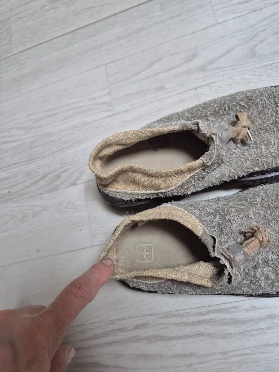 DR. MARTENS ドクターマーチン スウェード リカ